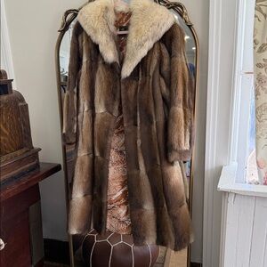 Classic Brown mink Full-Length Fur Coat with fox Collar